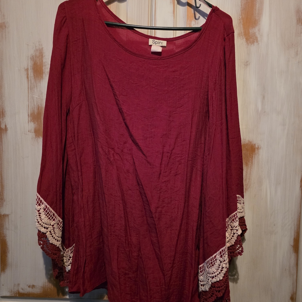 Chic Burgundy Blouse with Lace Accents